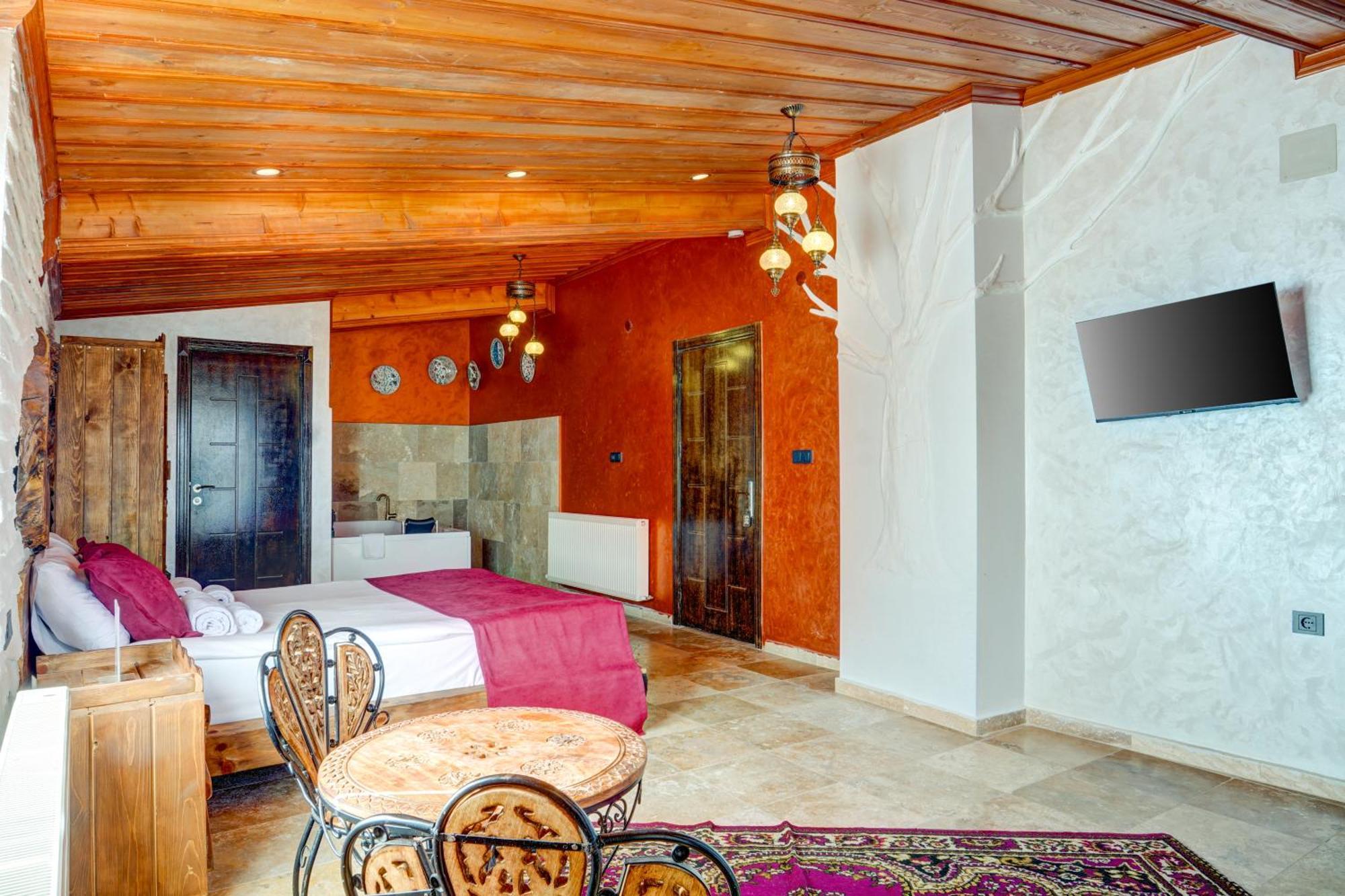 Moonlight Of Cappadocia Hotel Uchisar Exterior photo