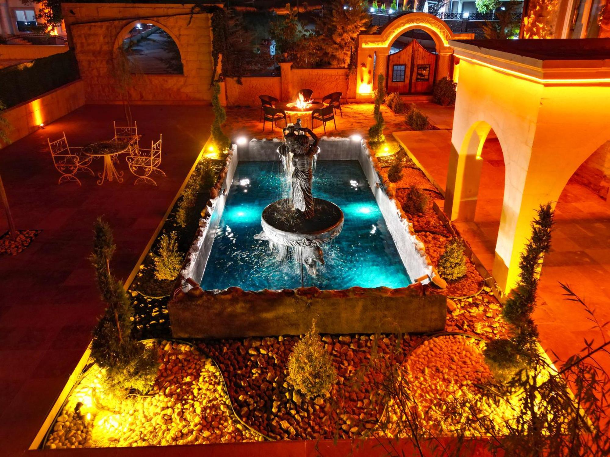Moonlight Of Cappadocia Hotel Uchisar Exterior photo