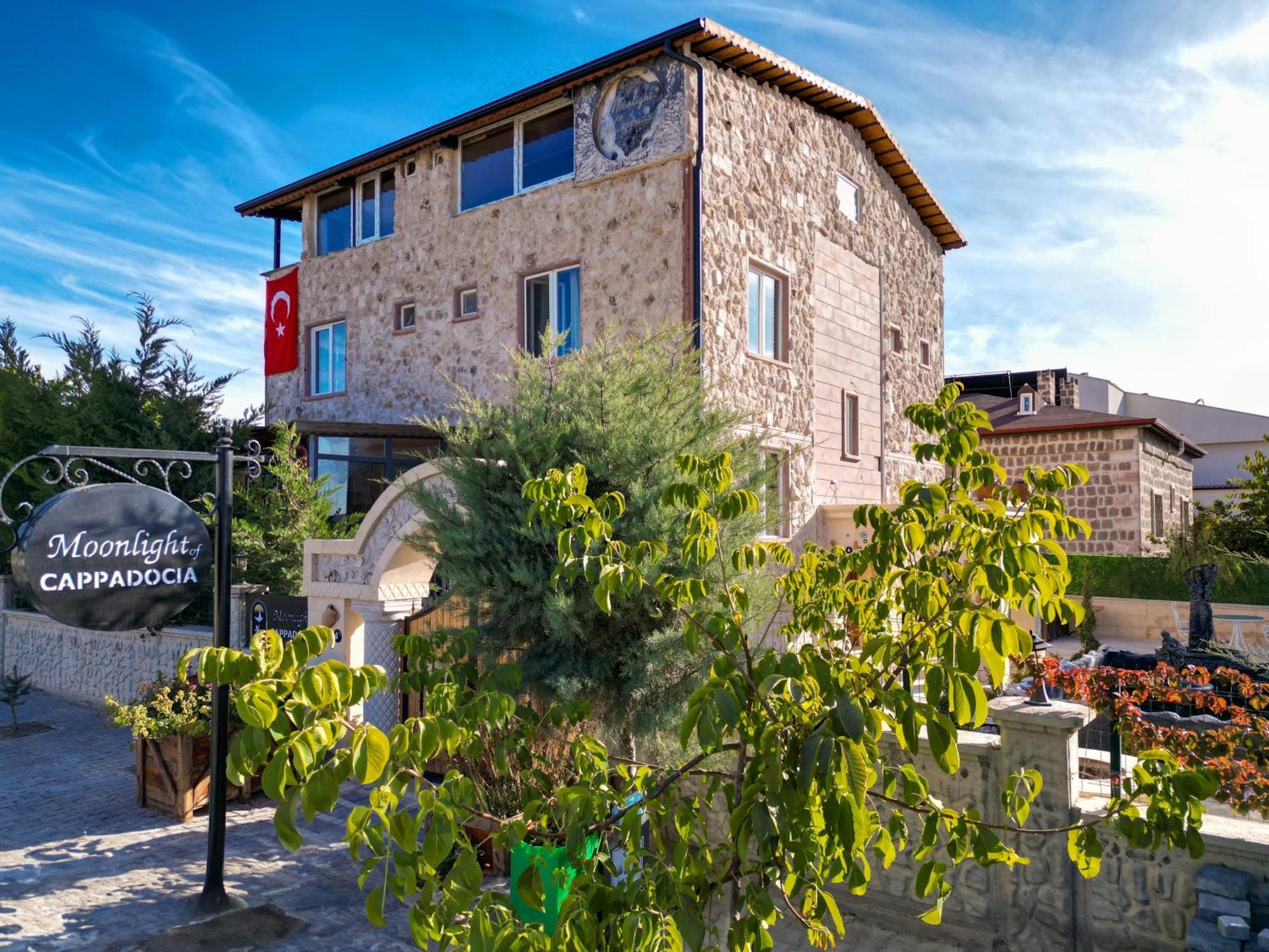 Moonlight Of Cappadocia Hotel Uchisar Exterior photo