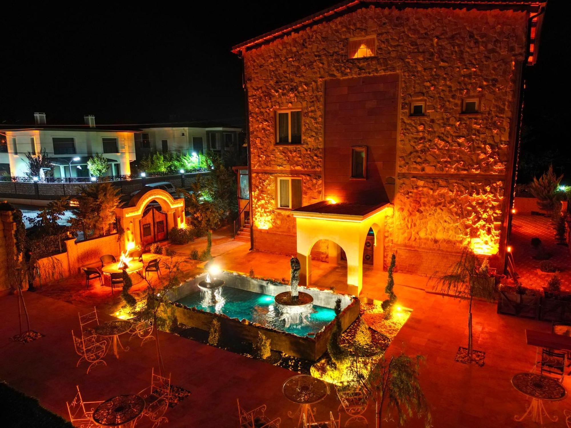 Moonlight Of Cappadocia Hotel Uchisar Exterior photo